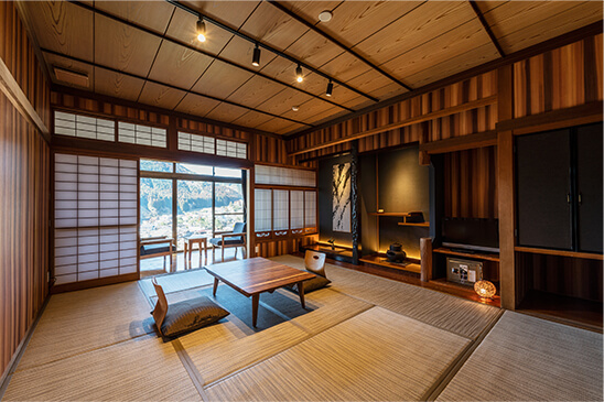 離れ10畳 千両・梅